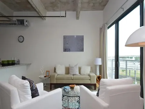 1221 Broadway Lofts - Photo 6 of 19